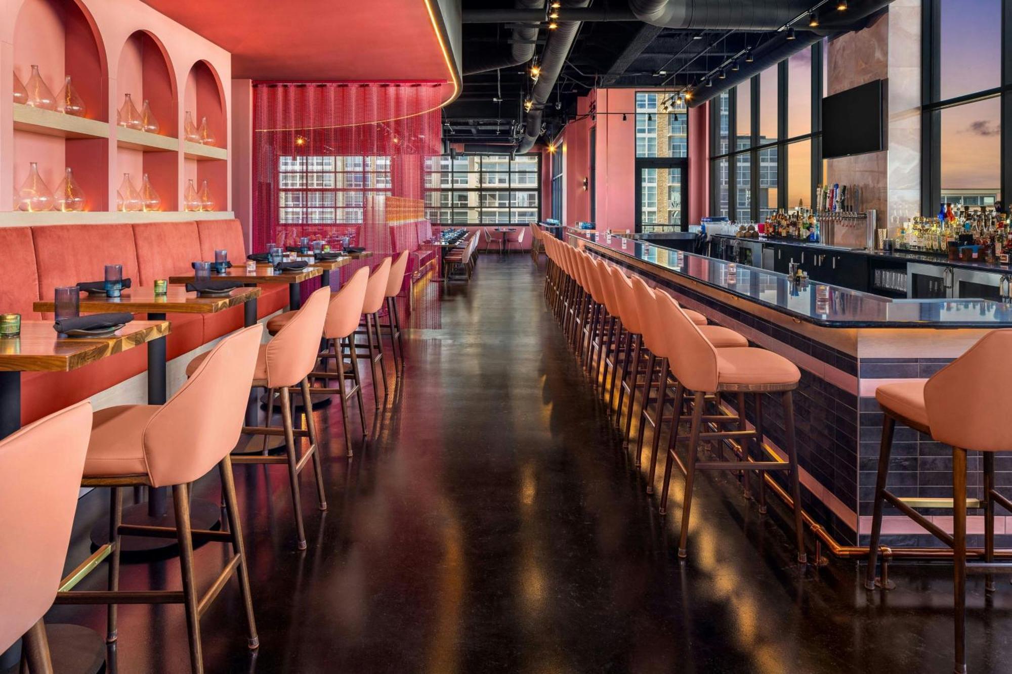 Moxy Madison Downtown Hotel Exterior photo
