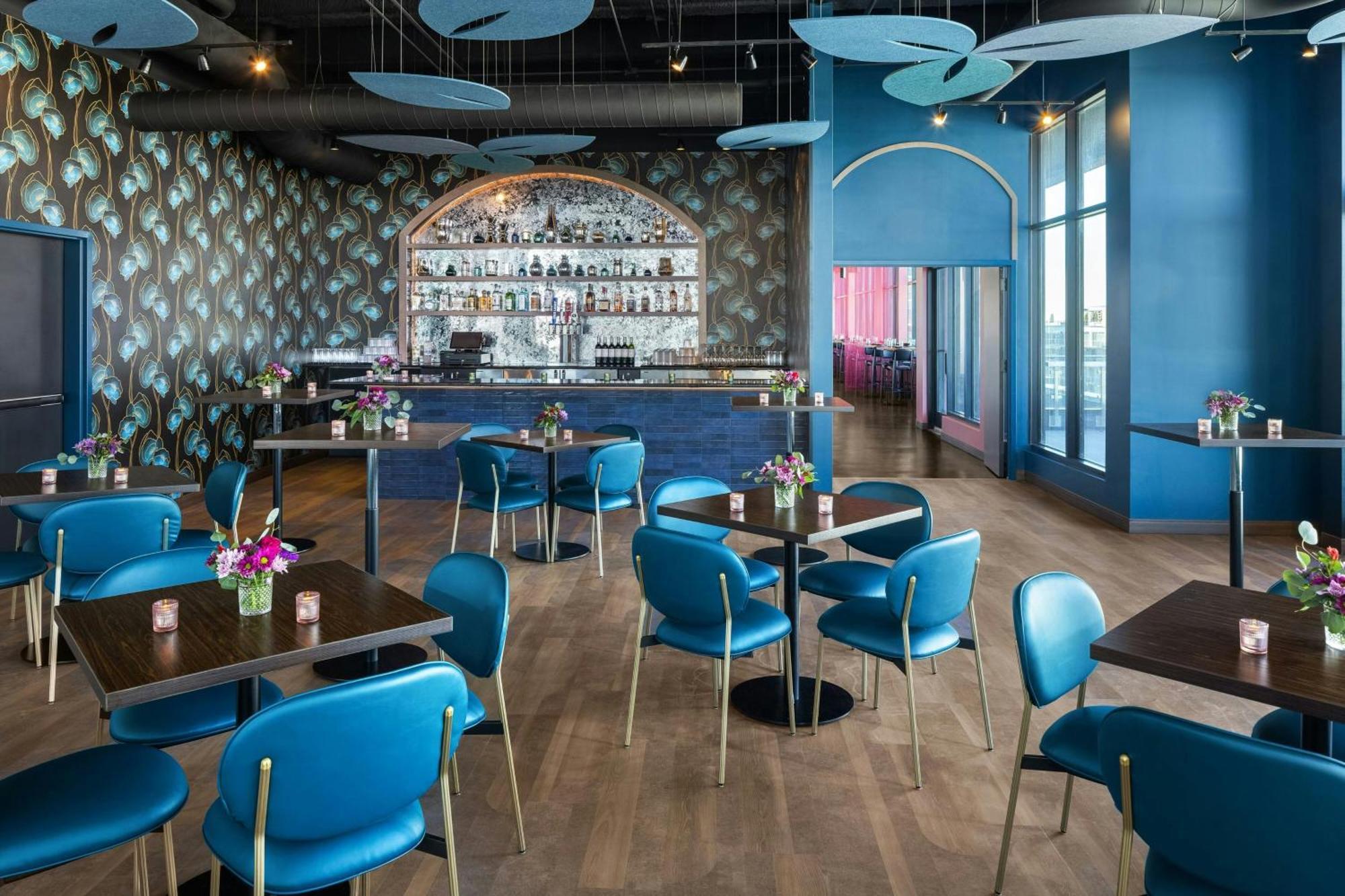 Moxy Madison Downtown Hotel Exterior photo